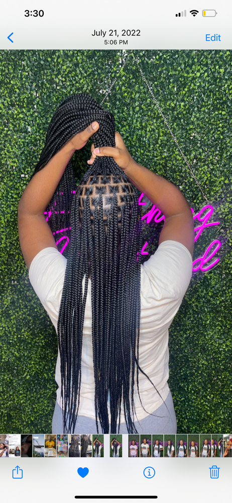 Medium Knotless Braids
