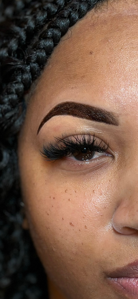 Ellure Wispy Set