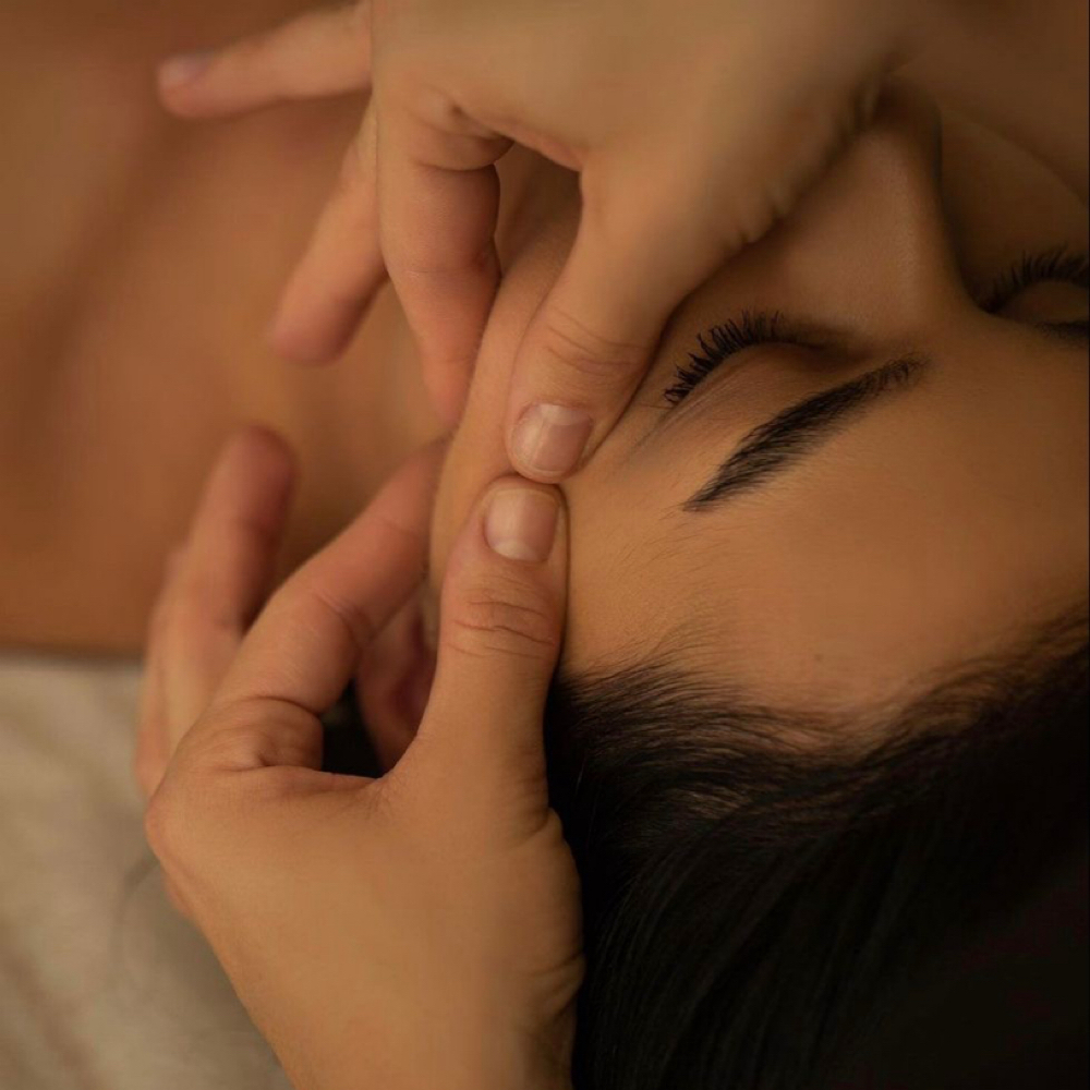 Glow & Unwind Massage at RadiancebyMia in Kingsville, TX