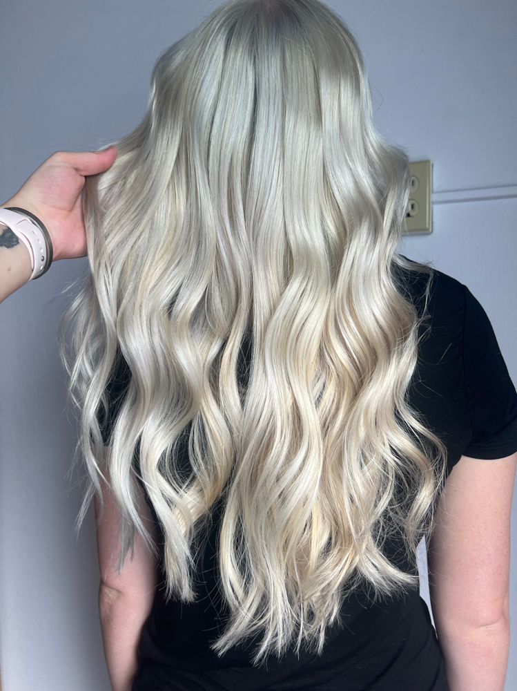 Platinum Cards at Kinssbeauty in Rapid City, SD