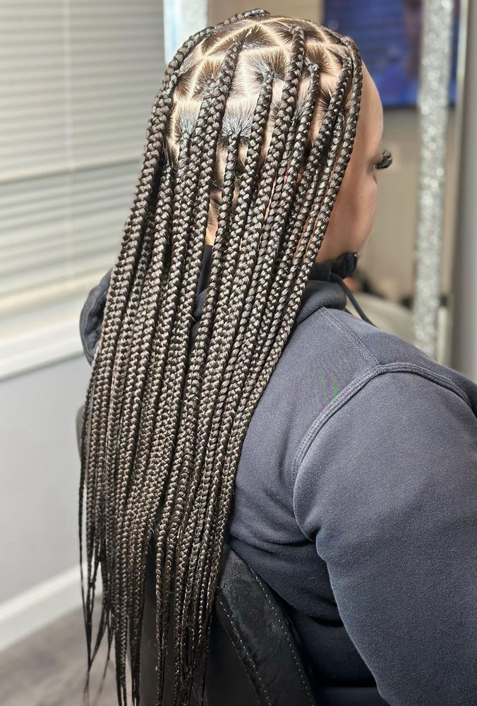 Medium Knotless