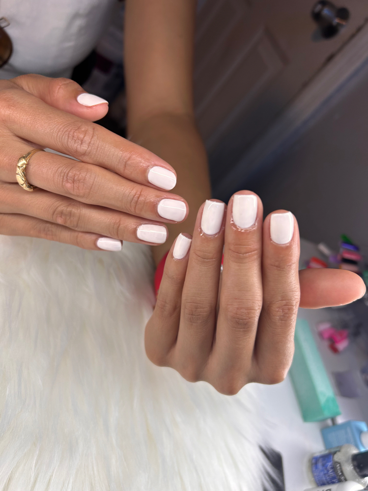 Manicure Regular / Manicura Regular