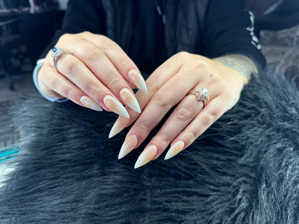 Ombre Fullset Acrylic at T Time Nails in Mt. Vernon, OH