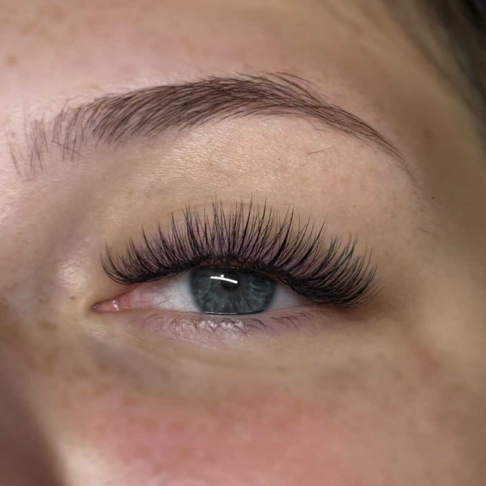 Wispy Hybrid Full Set