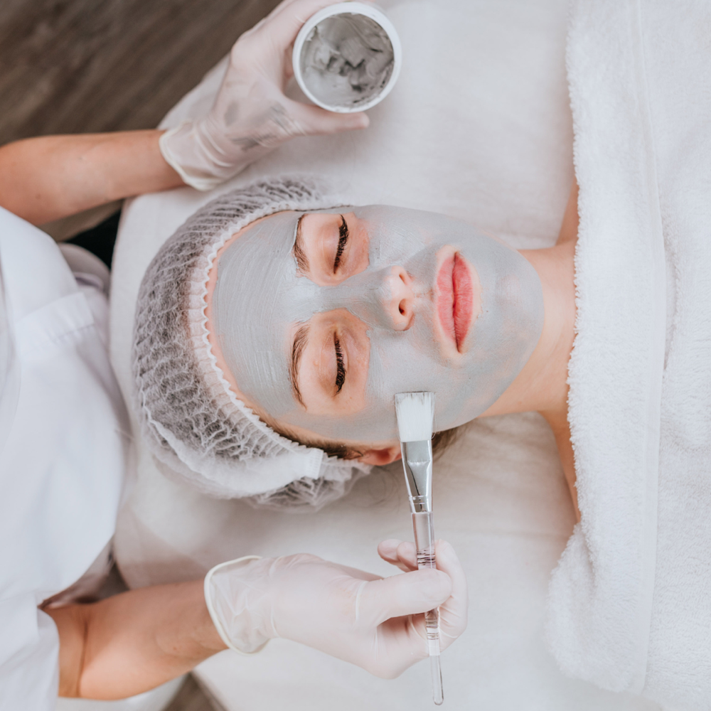 Detox Acne  Facial