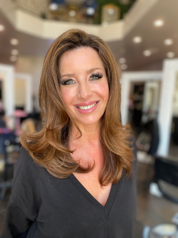 Lived in blonde/bronde/baylyage at Melissa Kohl in Sandsprings, OK