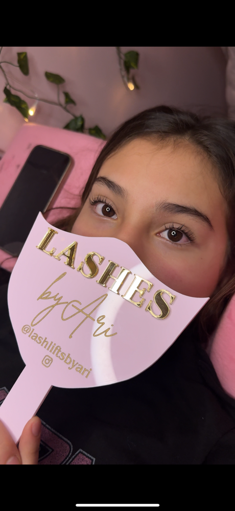 Natural Lash Lift