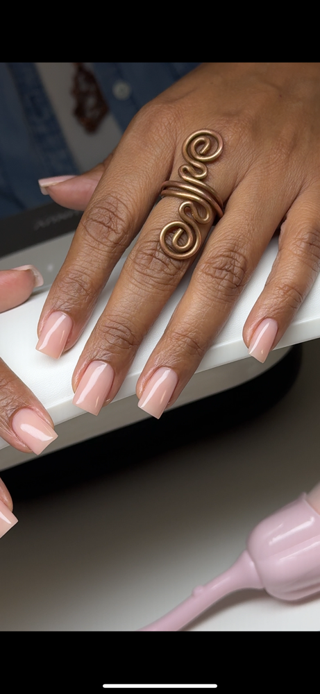 Hard gel manicure (medium)
