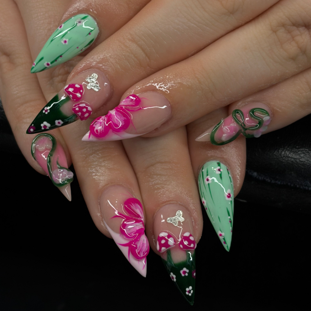 Acrylic Full Sets at Panthera Clawed in Portland, OR