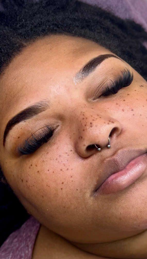Cluster Lashes