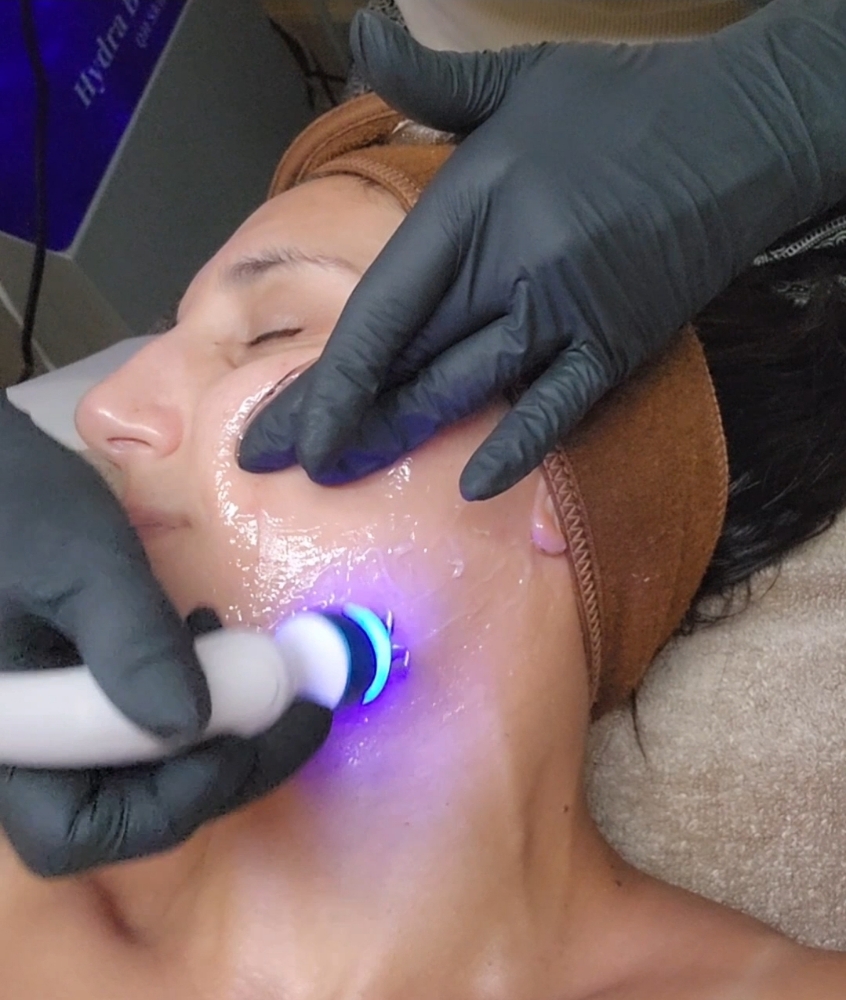 HYDRO SKIN THERAPY