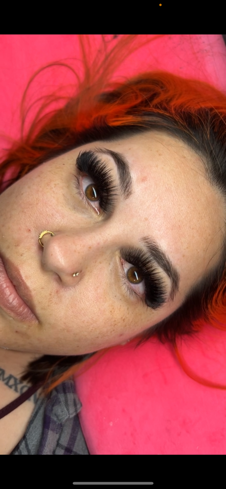 Mega Volume Lash Full Set