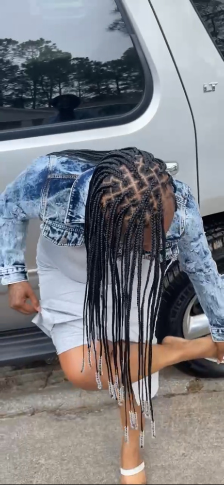 LSB Royal Knotless Bob