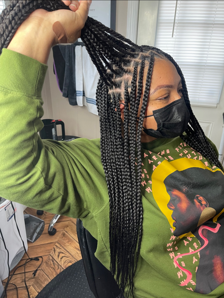 Knotless Medium waist Length