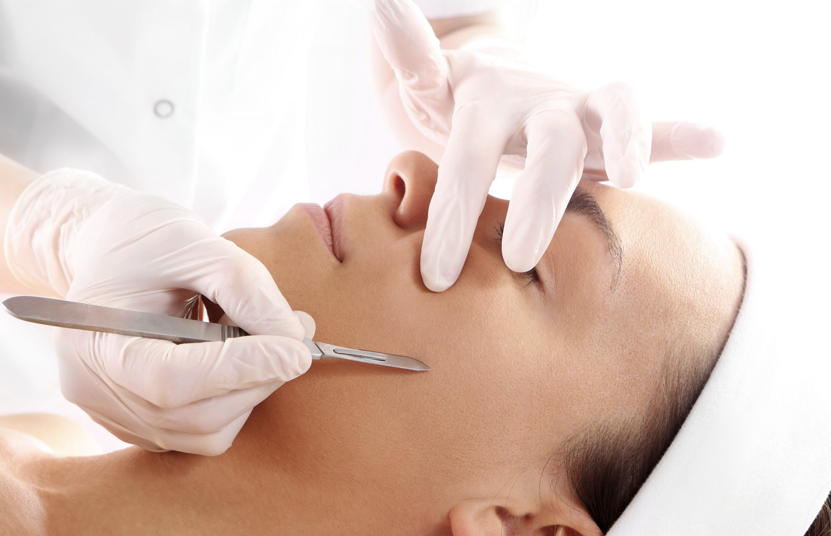 Dermaplaning Facial