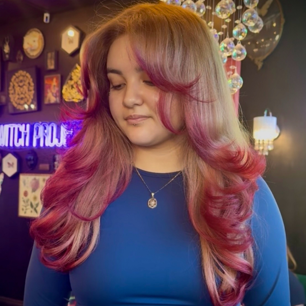 Bleach Retouch at Violet Visions in Claremont, CA