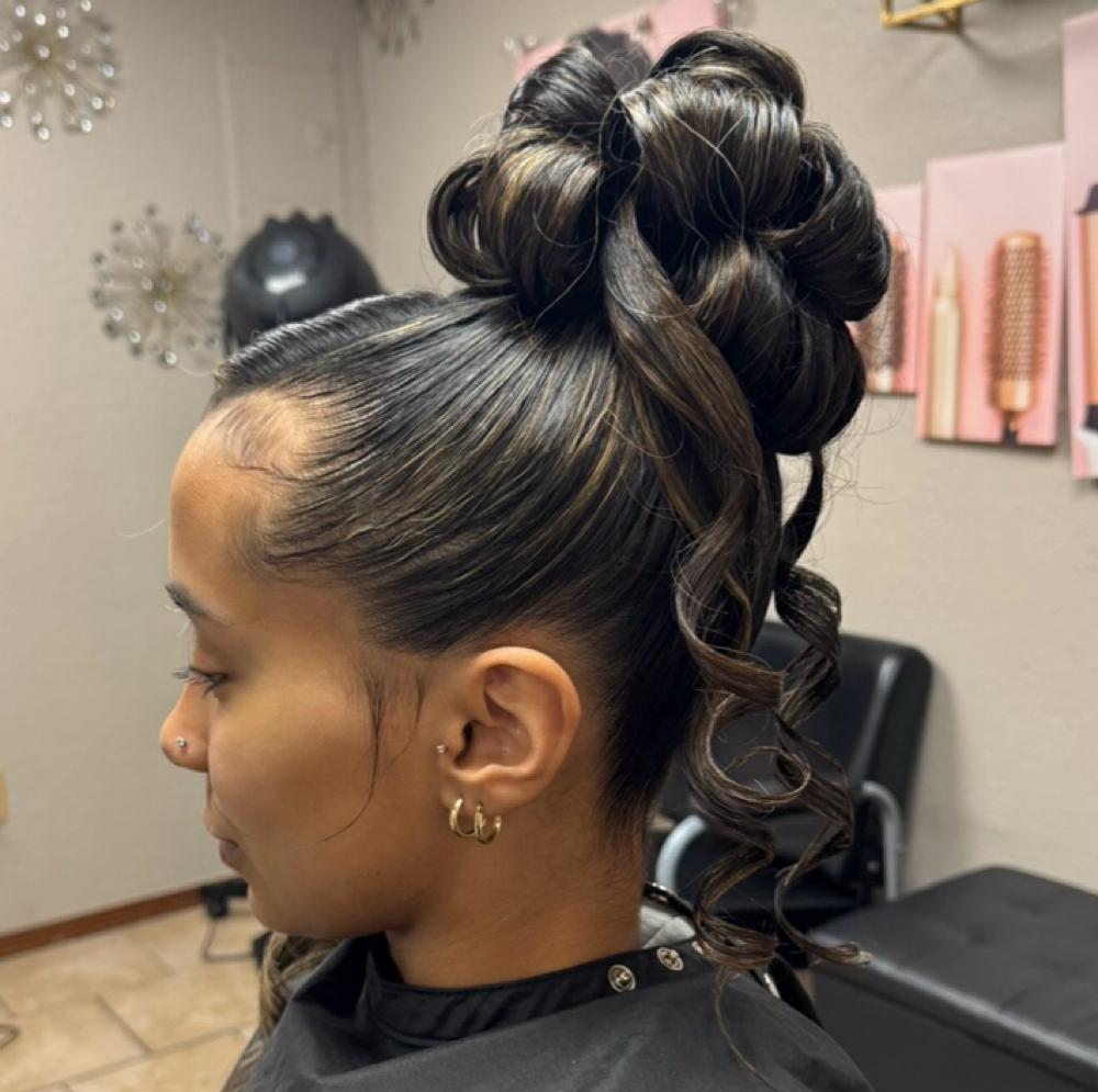 Updo at Skinsational Beauty Boutique in Bethany, OK