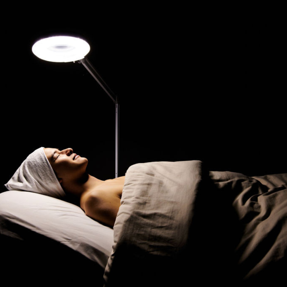 Dermaplane Glow Facial