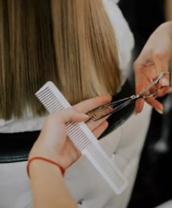 Women’s Cut & Blowdry Style