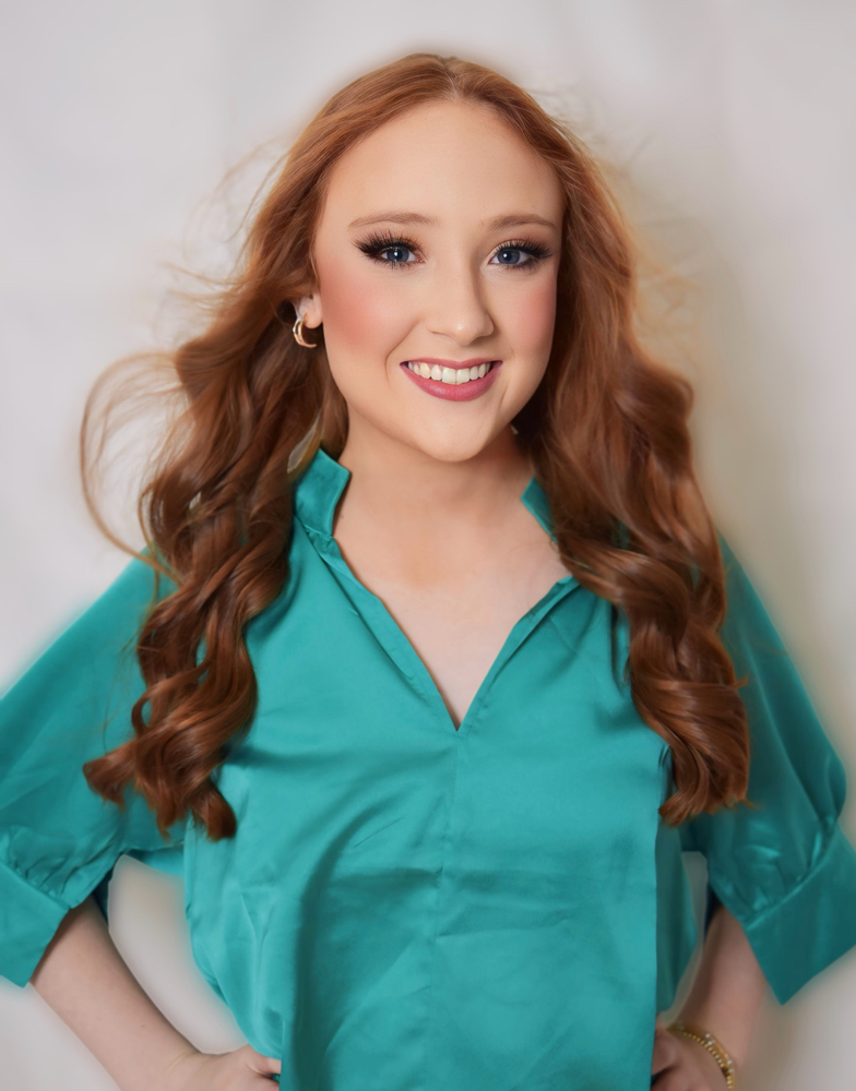 Makeup & Professional Headshot