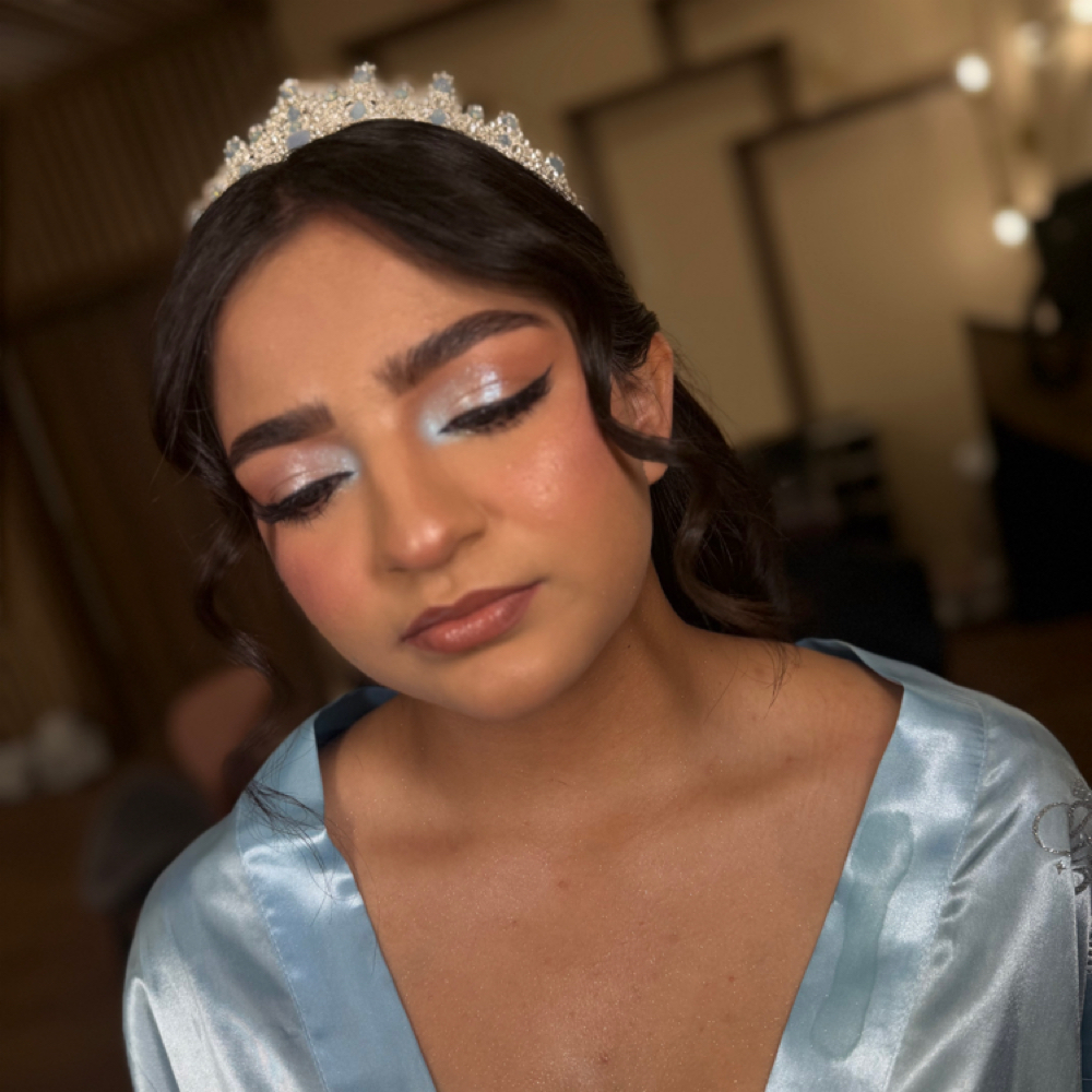 XV MAQUILLAJE & PEINADO at D Beauty Bar in McAllen, TX