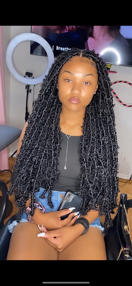 Butterfly Locs (Shoulder Length) at X’perience625hairstudio in Saint Louis, MO