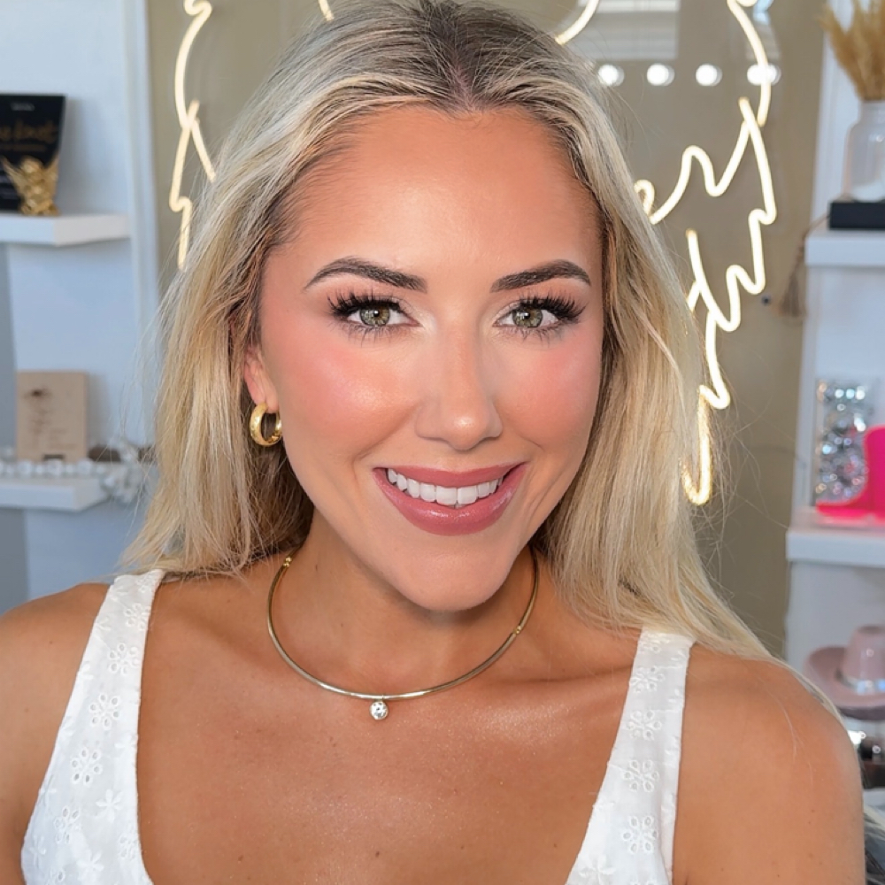 Bridal Glam (Studio) at Angell Eyes Beauty in Phoenix, AZ