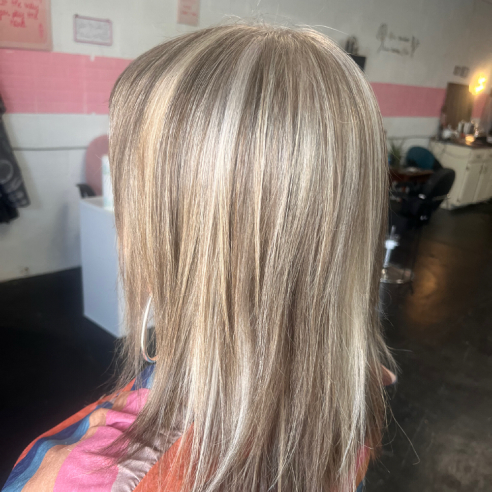 Two Color Foil at W6 Salon & Co in Keota, OK