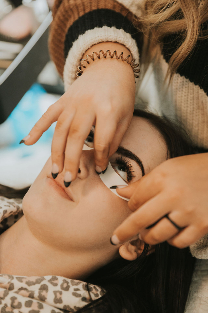 Hybrid Lash Extensions