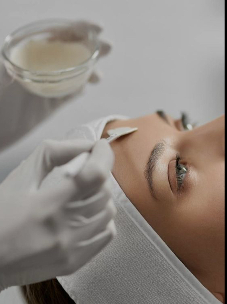 Gel Chemical Peel Facial
