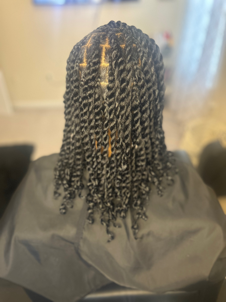 Natural twist (No Hair Added)