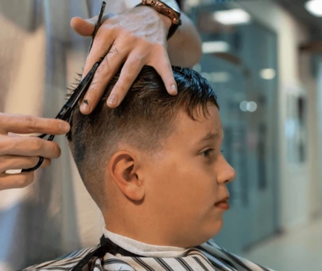 Boys Haircut 11-16