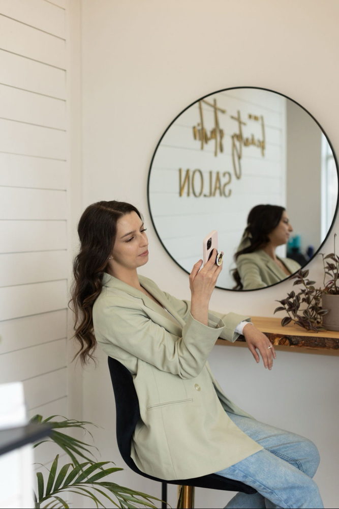 Face Reality: Virtual Consultation