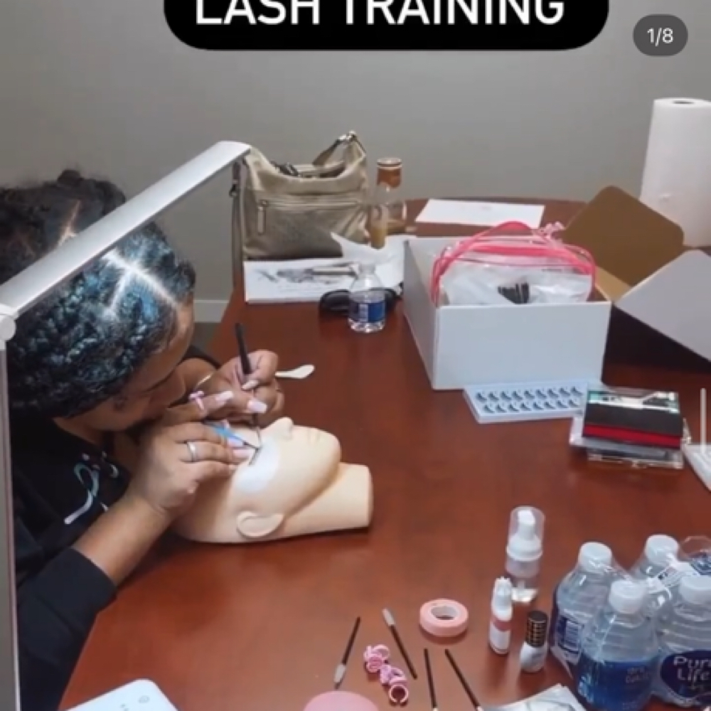 The Lash Empire Course at Wink For Me Lash Extensions in Coralville, IA
