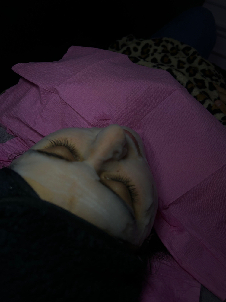 Facial + Braz