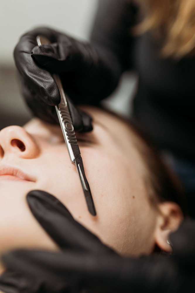 dermaplane facial