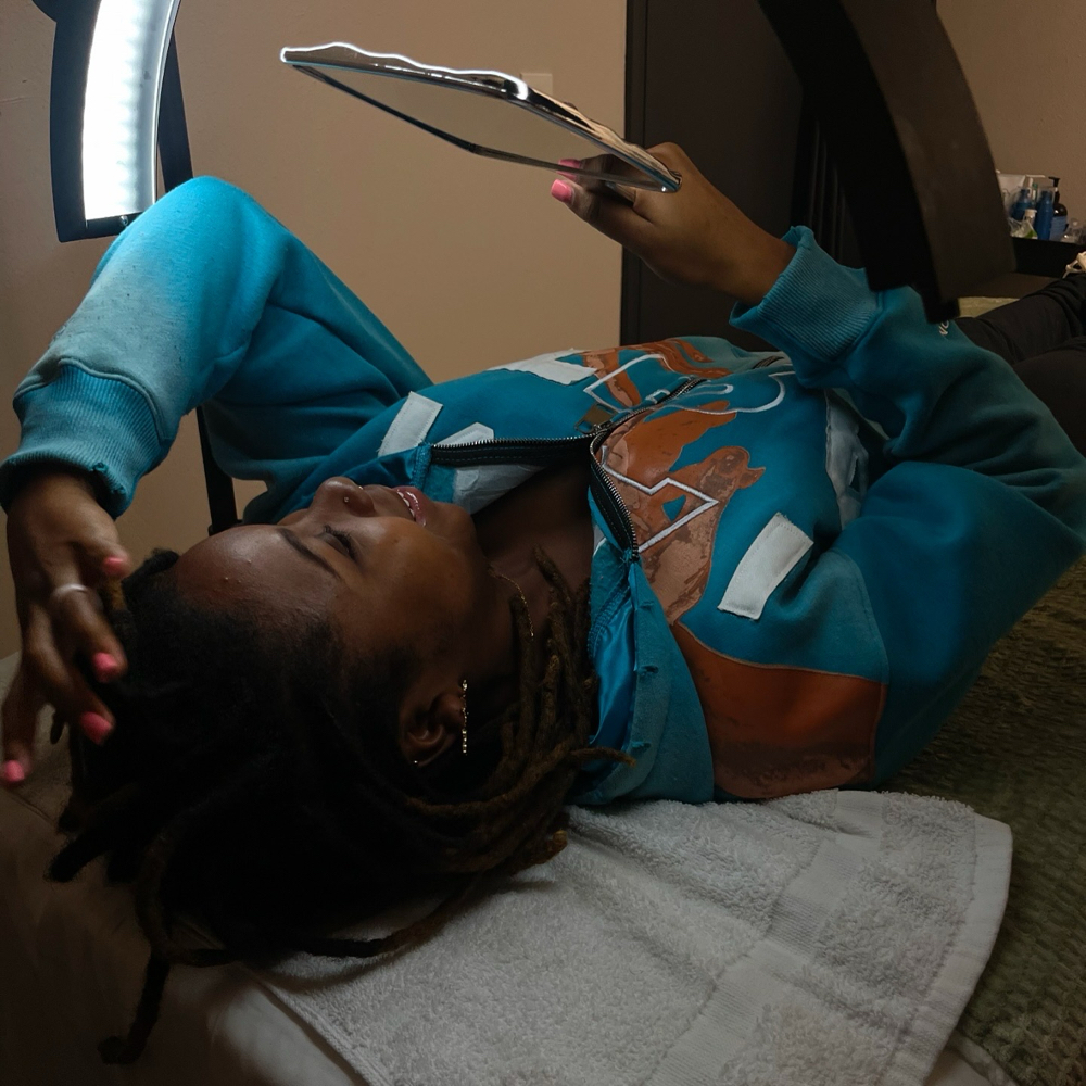 Lash Removal