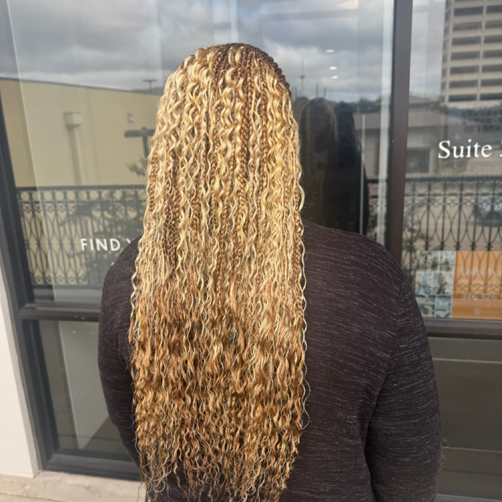 Boxe Braids With Conrows In The Fro at Fifi in Houston, TX