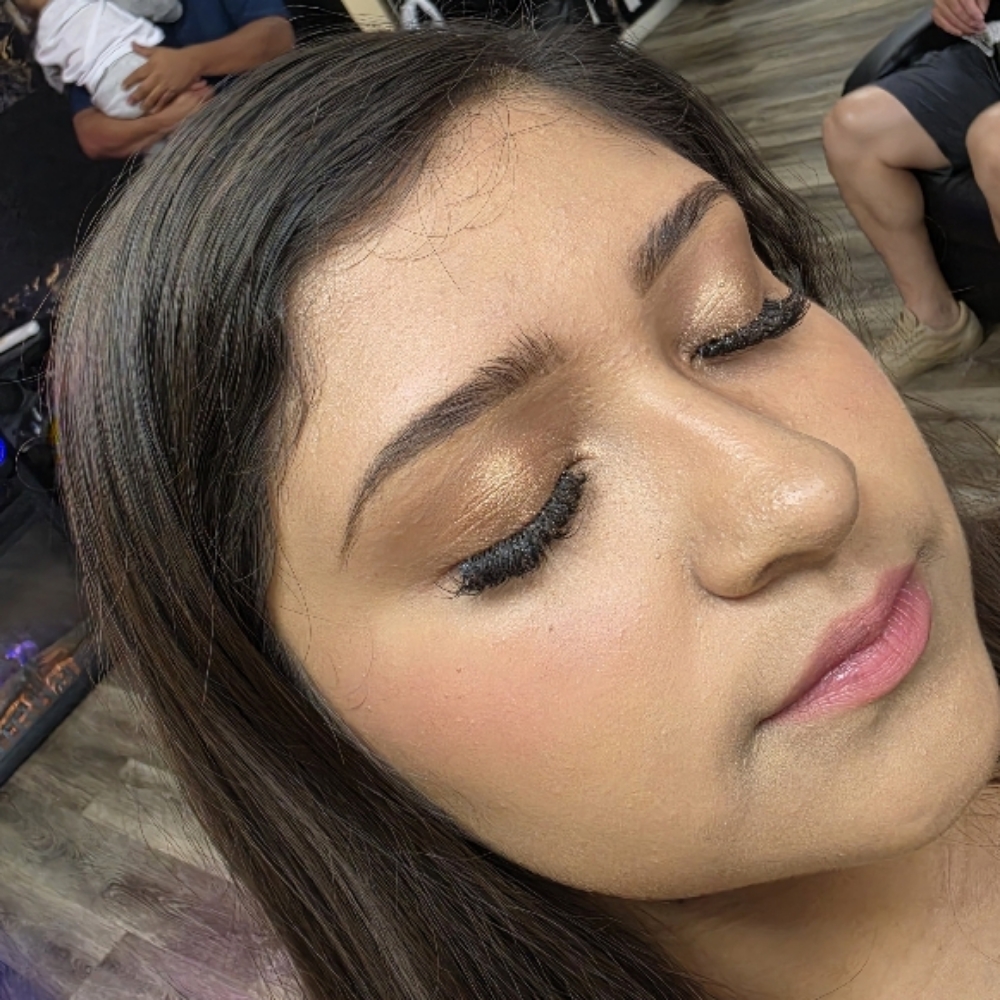 Travel Makeup at Daylex Spa in Storm Lake, IA