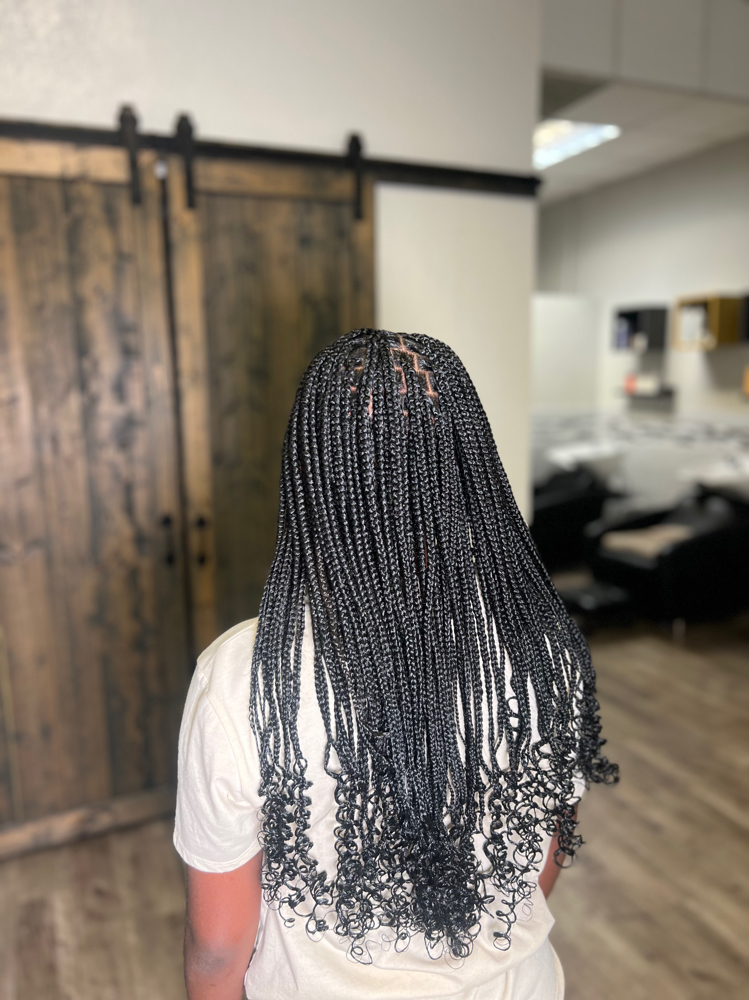 Kids Knotless Braid (5-12)