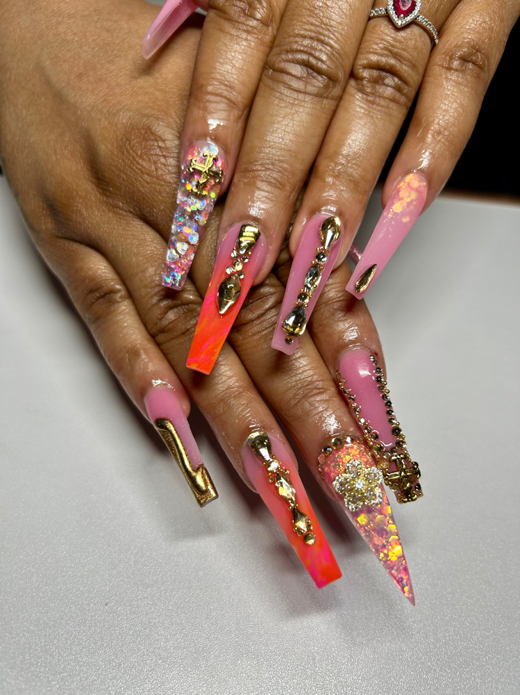 XL Freestyle 🌸 at Cidity Nails in South bend, IN