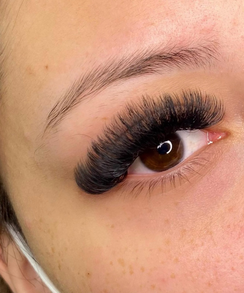 Volume Lash Extensions