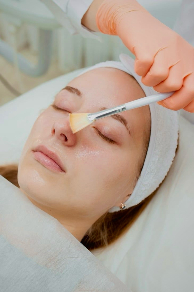 Lira Clinical Mandelic Peel