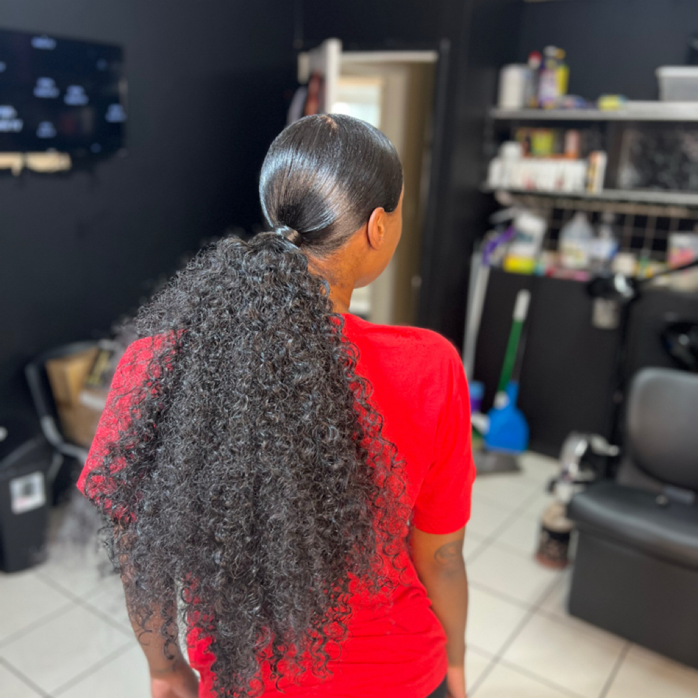 Thursday Simple Ponytail at Improve My Mood in Atlanta, GA