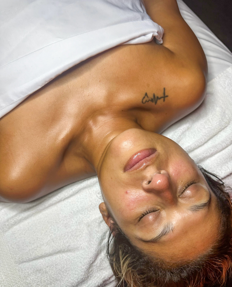 The Luxe Glow Facial