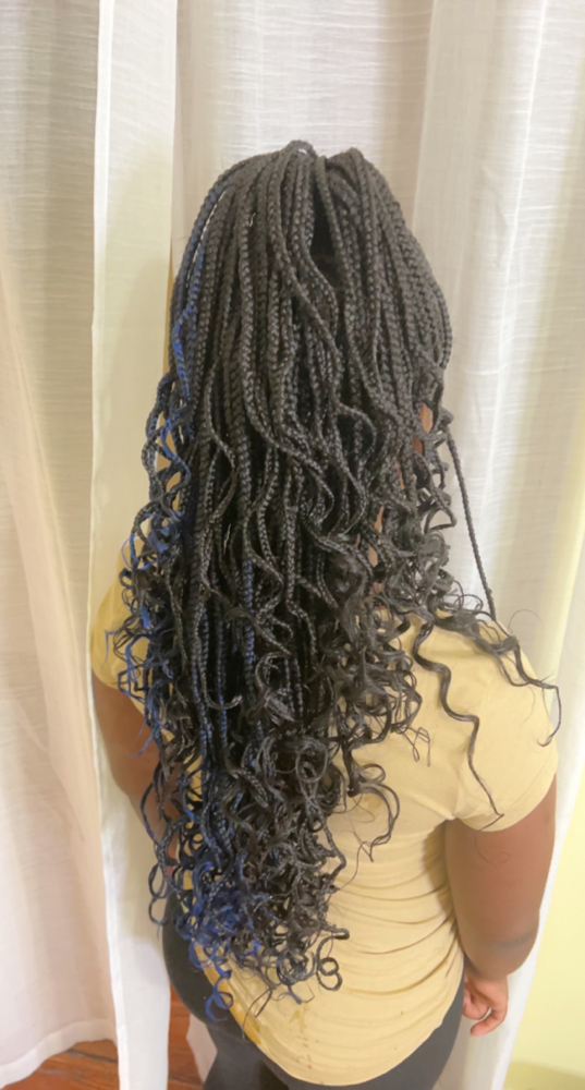 Singles Braids W/knot