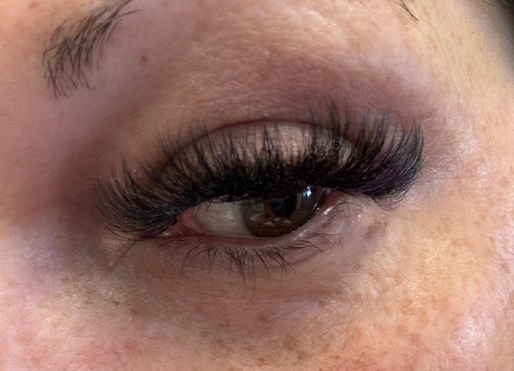 Volume LED Lash Extentions