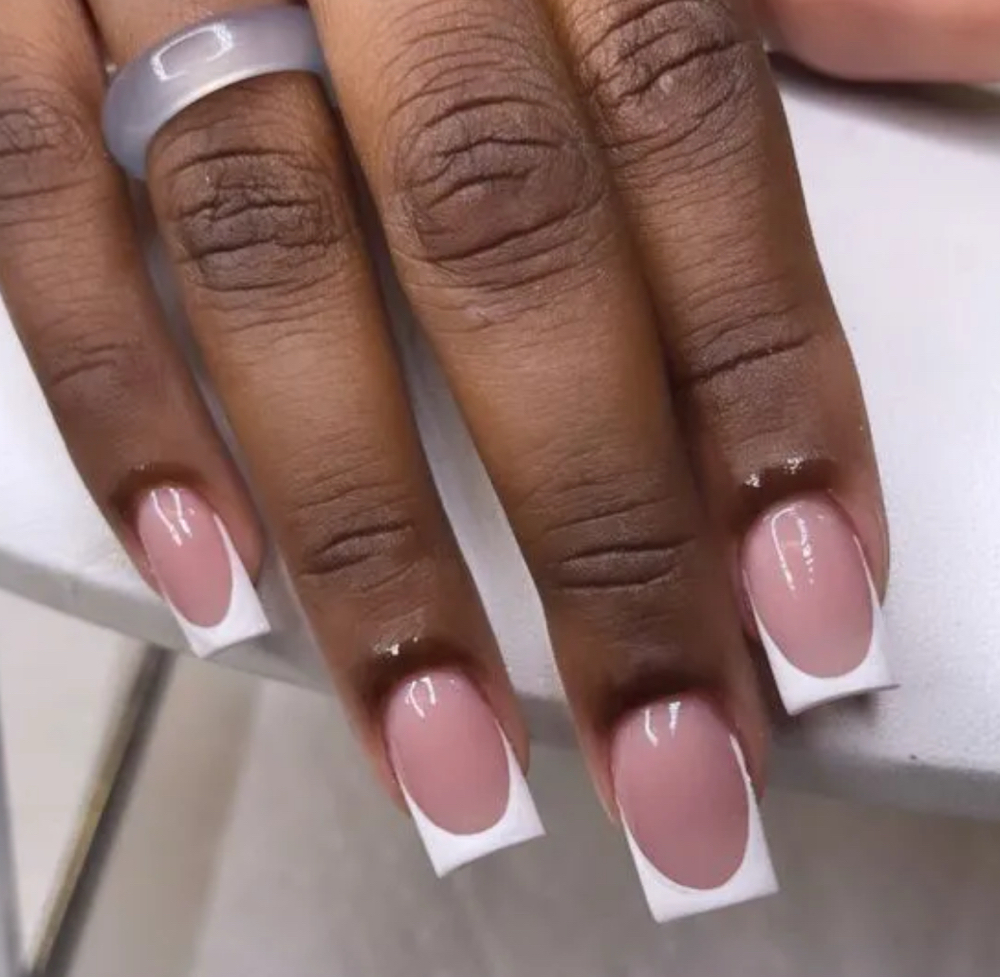 French Tip Manicure