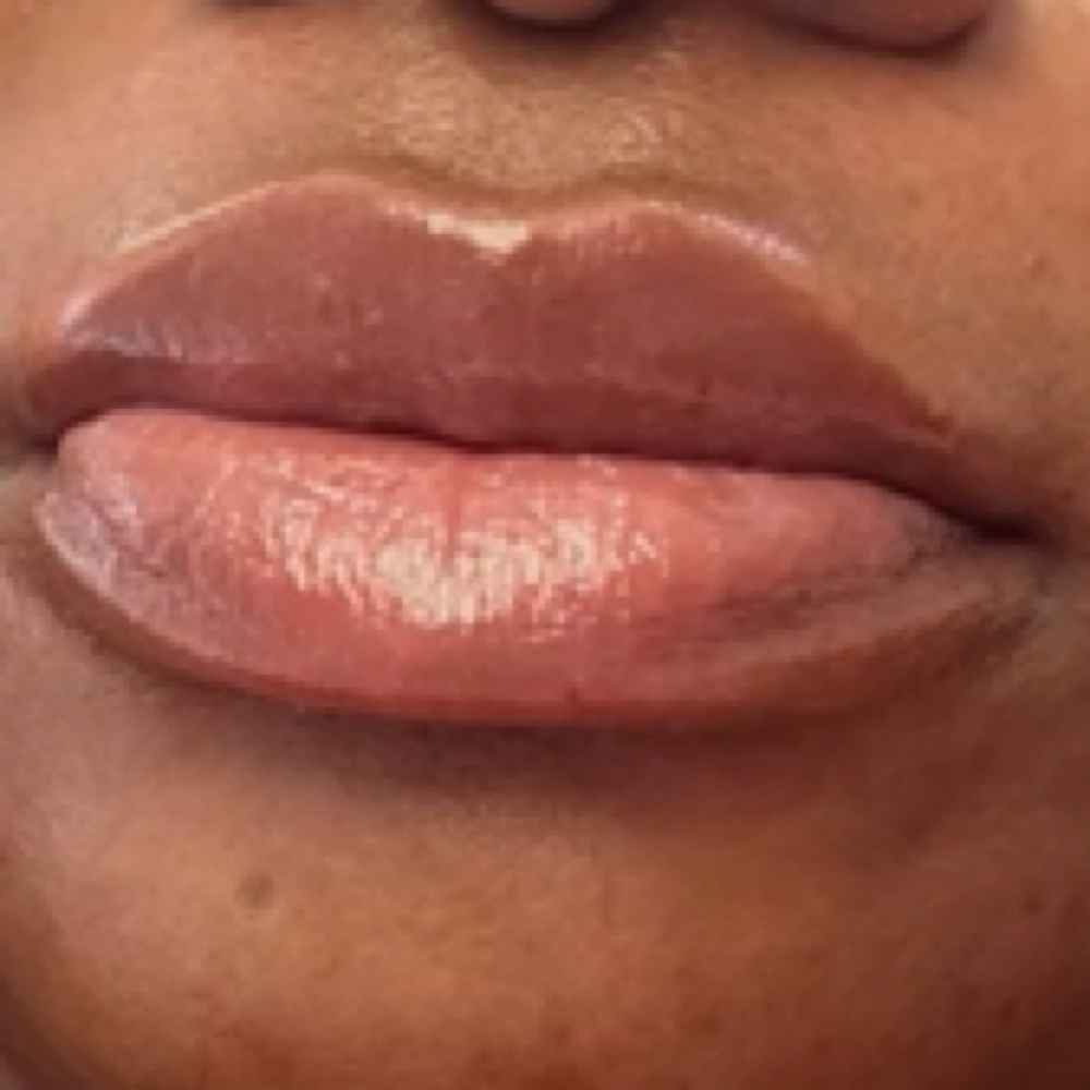 Lip Wax at INoire Day Spa in Kankakee, IL