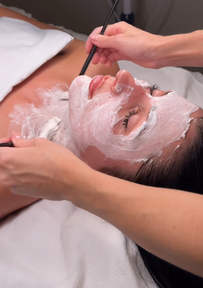 Add Décolletage